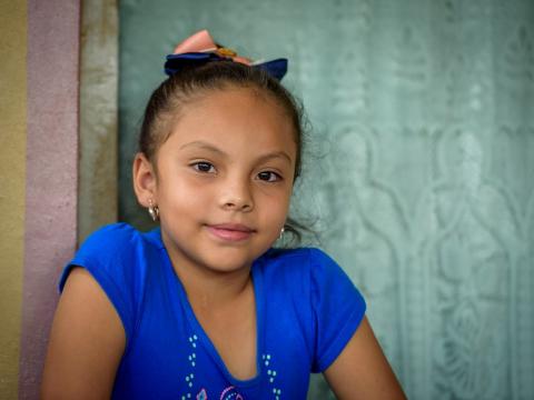 Honduran girl looking at the camera